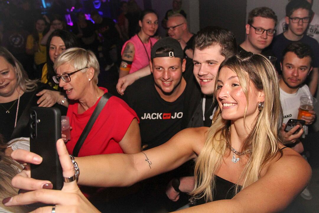 IKKE H&Uuml;FTGOLD, ISI GL&Uuml;CK, KREISLIGALEGENDE, u.v.m.