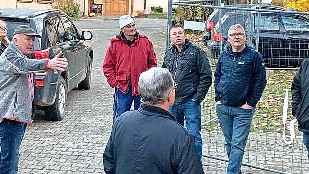 Beim Rundgang mit den CSU-Ortsverbänden wurden Anliegen direkt angesprochen.