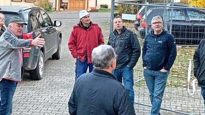 Beim Rundgang mit den CSU-Ortsverbänden wurden Anliegen direkt angesprochen.