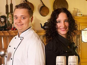 Marcus Müller und seine Jessica empfangen Sie im Landgasthof Lahner im wildromantischen Veilbronn. Foto: Privat