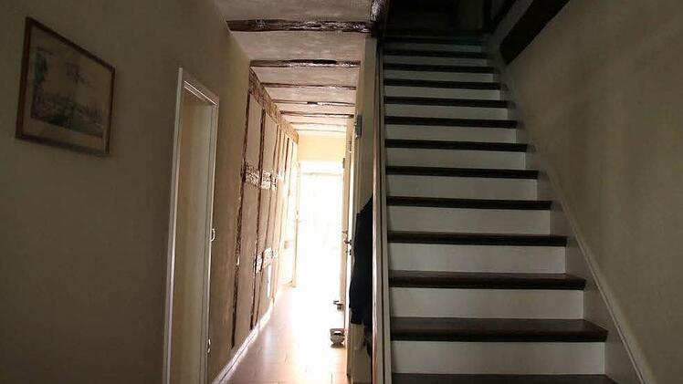 Einziger Wunsch des Landesamts für Denkmalpflege: Der für Franken typische lange Flur sollte bei der Sanierung erhalten bleiben. Foto: Bettina Knauth