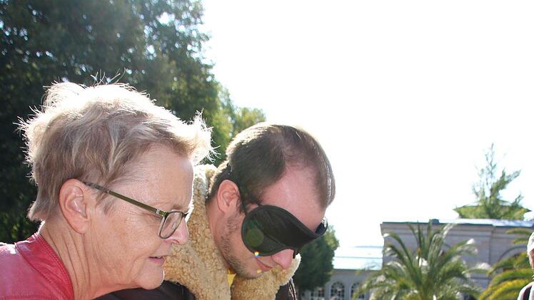 Eindrücke vom Test mit Mitgliedern des Bayerischen Blinden- und Sehbehinderten-Bundes. Foto: Ralf Ruppert