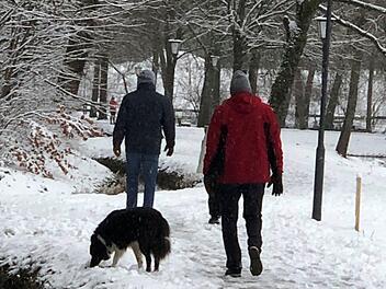 Ein Winterspaziergang macht riesig Spaß und ist gesund. Foto: Andrea Hofmann