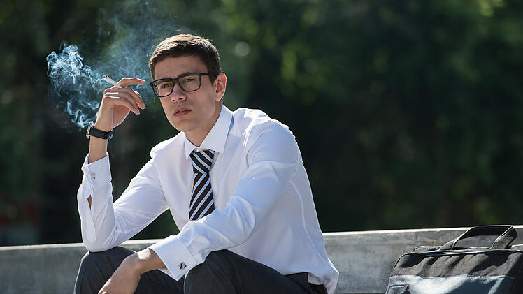 Rauchen während der Arbeitszeit: Welche gesetzlichen Regelungen gelten?