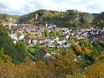 Pottenstein im Herbst  Foto: Thomas Bernard