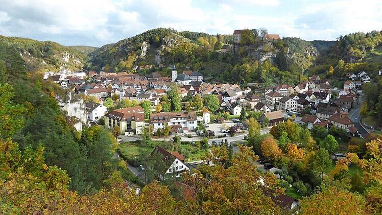 Pottenstein im Herbst  Foto: Thomas Bernard