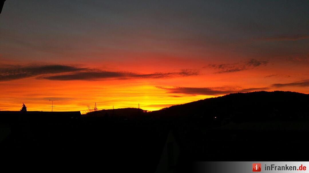 Abendrot vom 8.11.2015 - Die Bilder unserer Leser