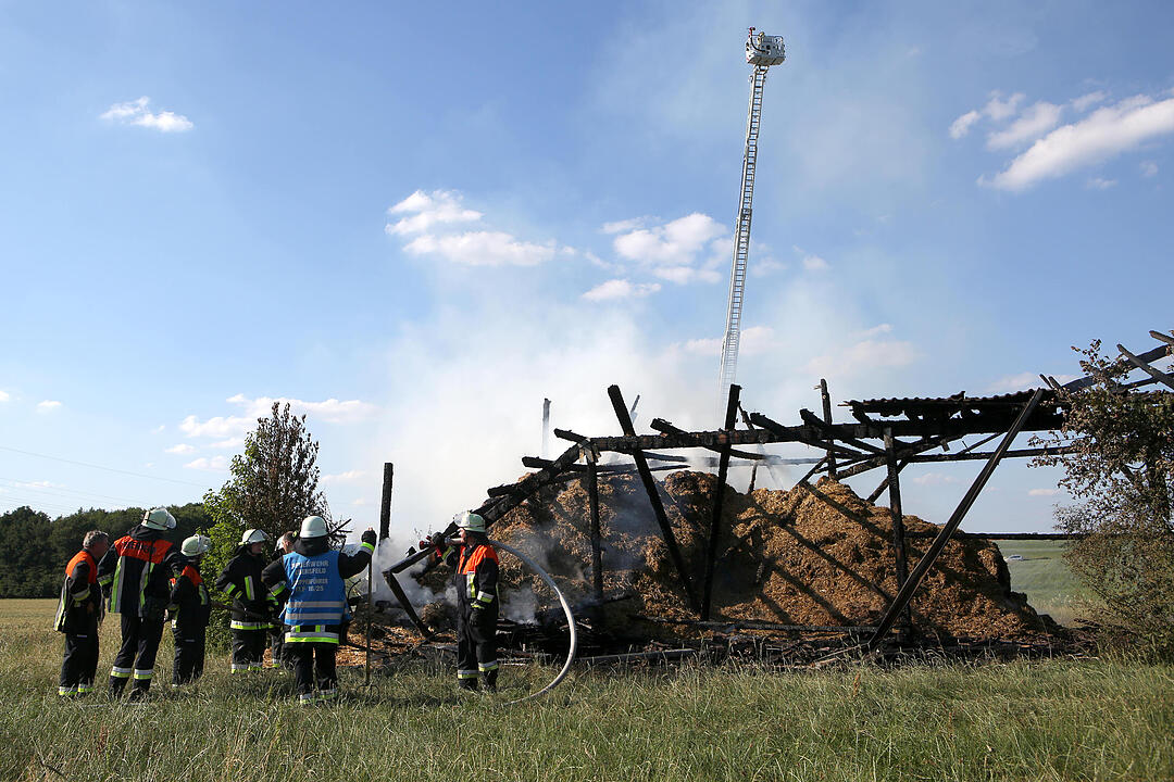 Scheune im Kreis Lichtenfels brennt komplett nieder