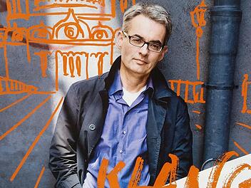 Der Pianist Markus Becker gastiert am Freitag, 5. Juli, beim FEstival "Klanggrenzen" in Coburg.  Sein Komnzert im Kunstverein steht unter dem Motto"Musik und Bildende Kunst". Beginn: 19.30 Uhr.