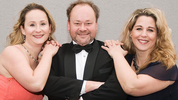 Christina Röckelein (l.) tritt gemeinsam mit Beate und Pieter Roux in der Kulturfabrik auf. Foto: Musikschule Höchstadt