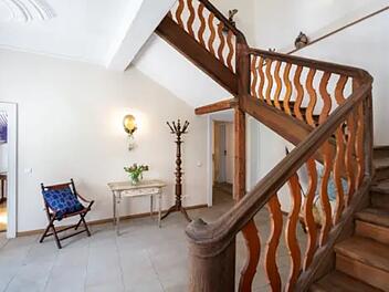 Schloss Eyrichshof: Au&szlig;ergew&ouml;hnliche Orangerie-Wohnung zu vermieten