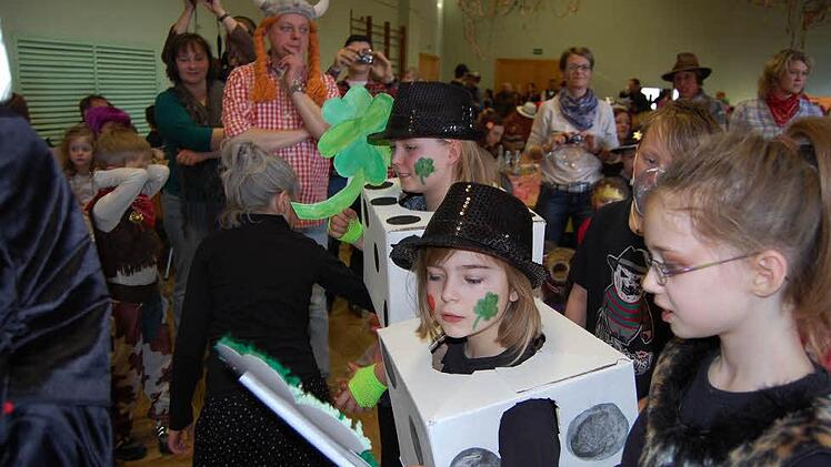 Impressionen vom Kinderfasching des SKK in Bad StaffelsteinAlle Fotos: Andreas Welz