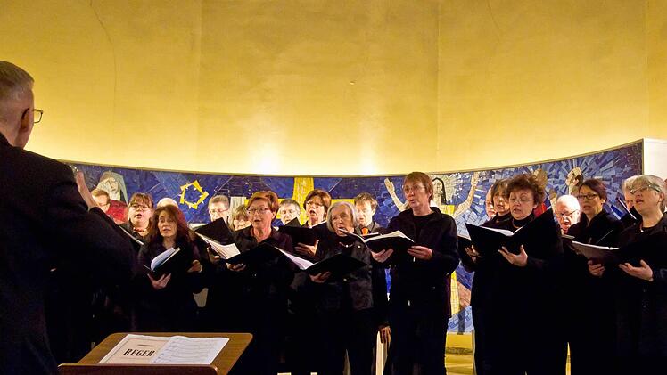 Die Kantorei St. Moriz sang unter der Leitung von Peter StengleinFoto: Jochen Berger
