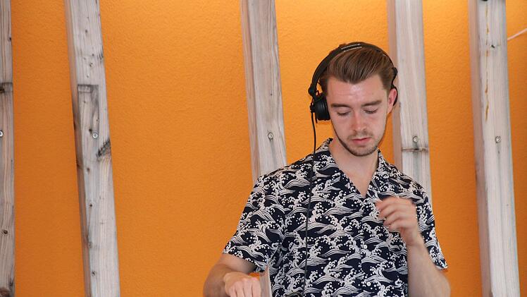DJ Niklas Gietmann. Foto: Markus Klein