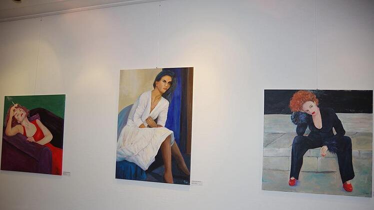 Gegenständliche Frauen-DarstellungenHeike Schülein