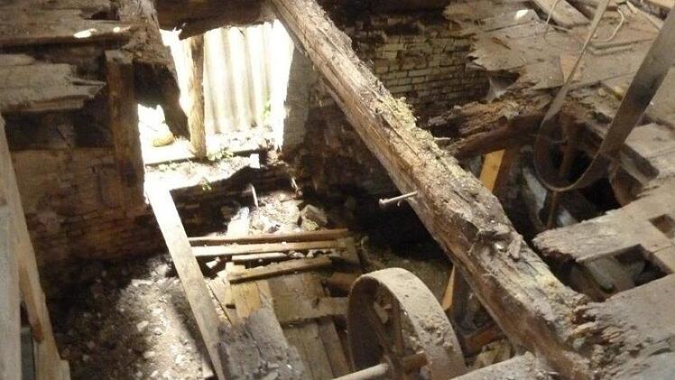 Die alte Mühle an der Mecklenburgischen Seenplatte ist stark einsturzgefährdet. privat
