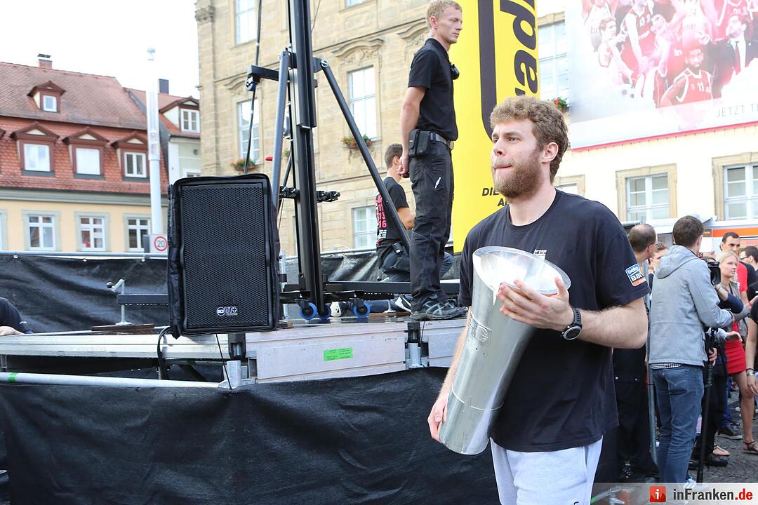 Brose-Baskit zum  achten mal Meister; Foto: Barbara Herbst