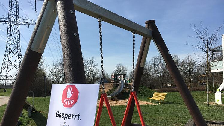 Plätze, an denen normalerweise viele Menschen zusammenkommen, sind in Gundelsheim nun gesperrt. Foto: Anette Schreiber