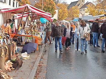 Zur Gallus-Kirchweih in Küps fand wieder ein Herbstmarkt statt, der gut besucht war.