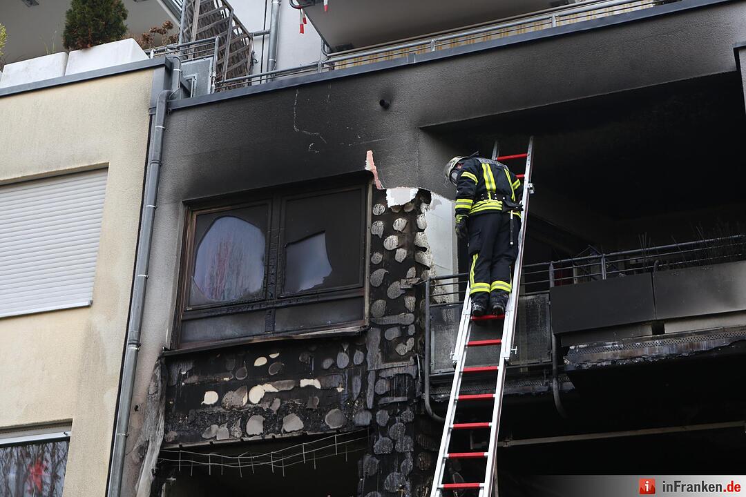 Brand in Altenheim in Erlangen: Eine Schwerverletzte