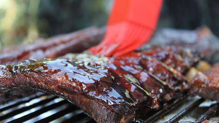 Bad Rodach: Fr&auml;nkisch-Th&uuml;ringische Grillmeisterschaft startet bald - G&auml;ste k&ouml;nnen mit Gl&uuml;ck probieren