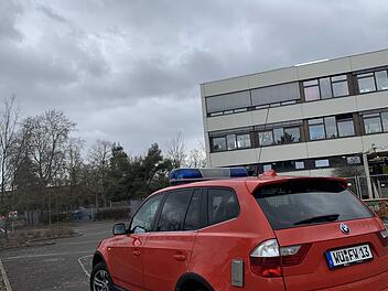 Würzburg: 300 Kinder müssen bei Brand in Grundschule in Sicherheit gebracht werden