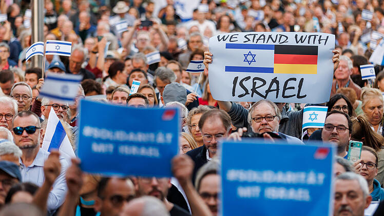 Nach Hamas Großangriff - Solidaritätskundgebung in Nürnberg