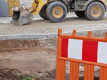 Baustelle, Sperrung, Bagger