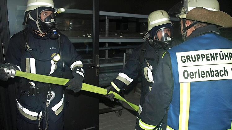 Momentaufnahme von der Feuerwehrübung. Foto: Stefan Geiger