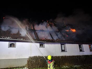 Brand in Schauerheim: Einfamilienhaus in Vollbrand