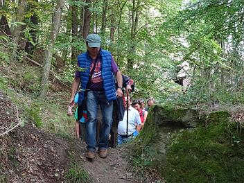 Die Wanderer sind unterwegs.