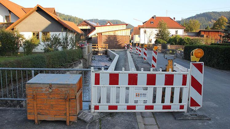 Während der Bauarbeiten am Zeyernbach Foto: Friedwald Schedel