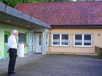 "Quo vadis, Schützenhaus?" Wann kommt ein neuer Pächter, der die Gaststätte in idyllischer Umgebung wieder bewirtschaftet und die Schützen betreut? Foto: Winfried Ehling