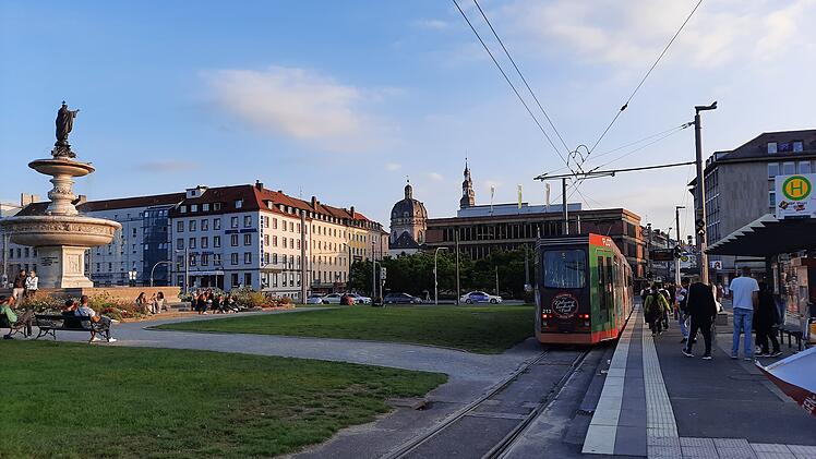 Würzburg: Hälfte der Straßenbahnen außer Betrieb - so soll es weitergehen