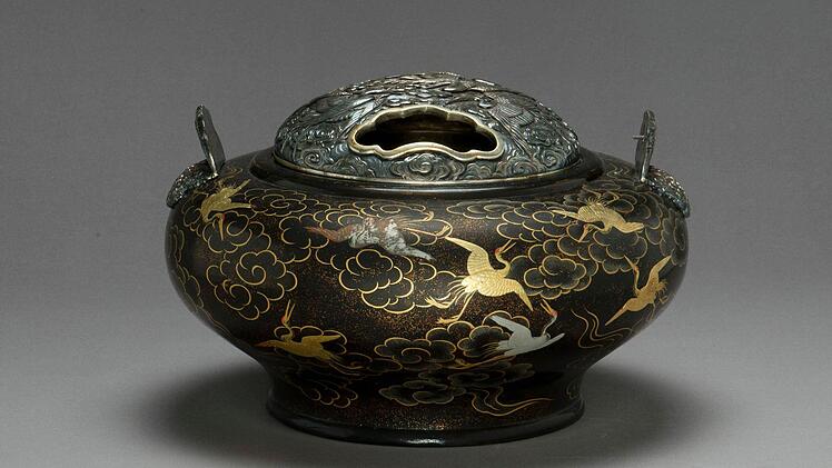 Gefäß für heiße Asche