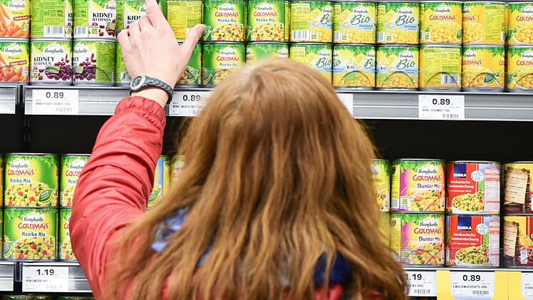 Einen Supermarkt zur Nahversorgung - hier ein Bild aus Haßloch (Rheinland-Pfalz) - diese Forderung kam bei der Bürgerversammlung in Pretzfeld auf.  Foto: Uwe Anspach/dpa