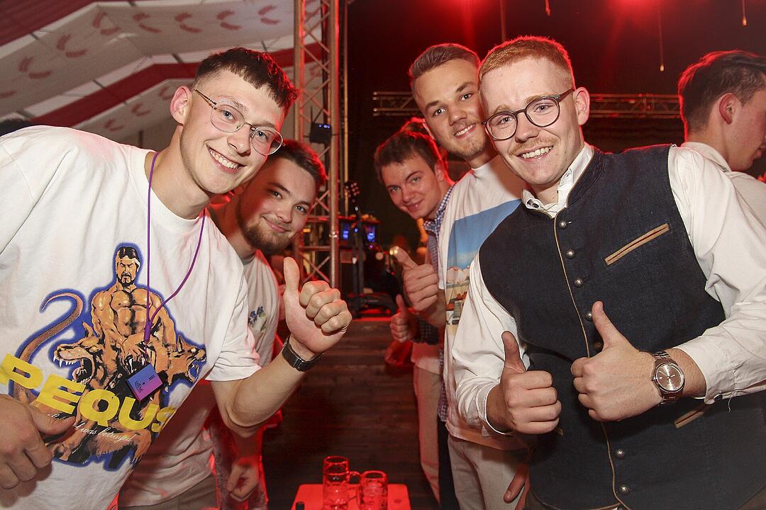 Beste Stimmung mit den "Fetzentalern"