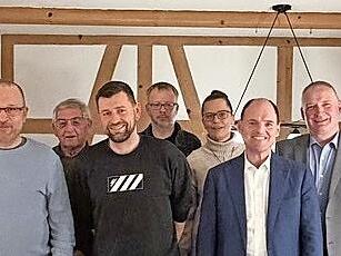 Die Kandidaten von CSU und B&uuml;rgerblock in der Aufstellungsversammlung.