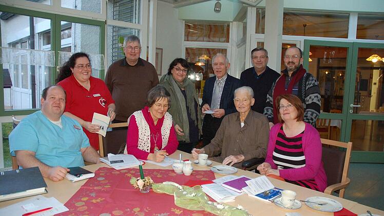 Wenn am Ende des Lebensweges schwere Entscheidungen zu treffen sind, steht der Ethikbeirat mit gebündelter Fachkompetenz. Foto: Rainer Lutz