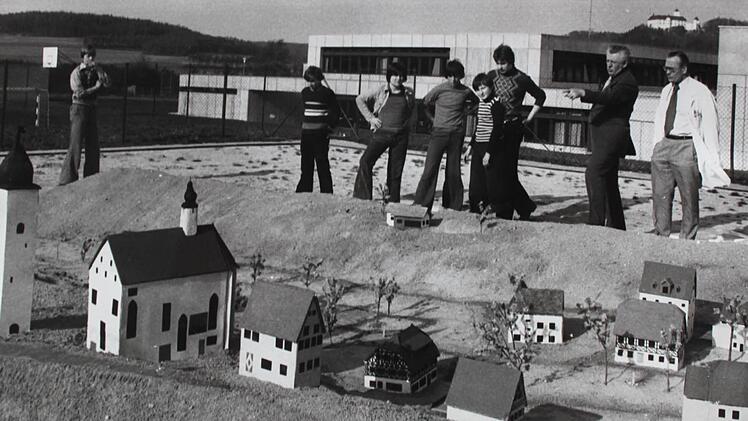 So stellten sich Schüler in den Siebziger Jahren den Ortskern vor. Repro: Carmen Schwind