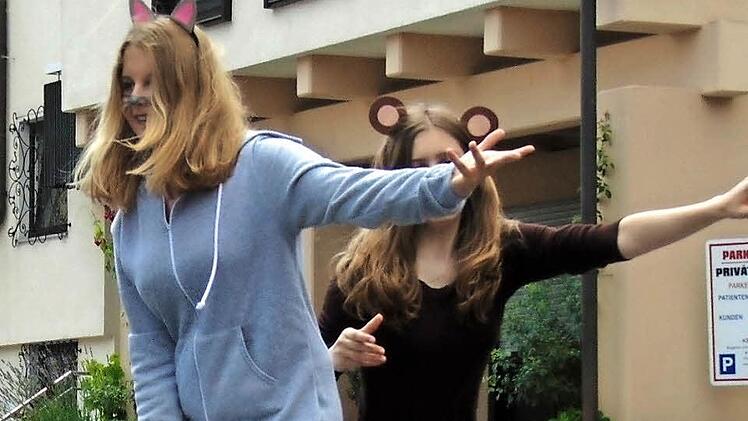 Mädchen auf dem Einrad