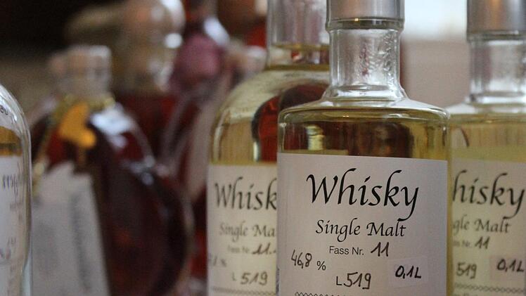 Der Whisky Single Malt und der Whisky Rye Malt sind goldprämiert.
