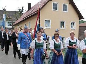 Die Kirchenparade bot ein farbenfrohes Bild.