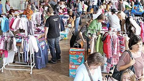 An den Tischen herrschte großer Andrang.