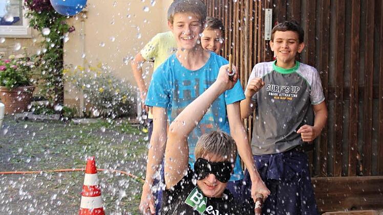 Ja: Ballon erwischt!