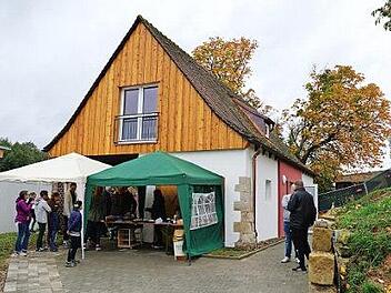 Der Jugendtreff in Gerach hat gleich hinter dem Kindergarten ein neues Zuhause gefunden. Foto: Johannes Michel