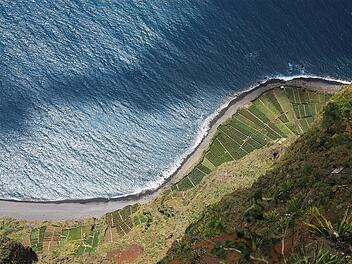 Madeira ist ein Reiseziel, das sich im November für dich lohnen könnten.