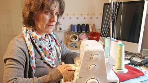 Nur einen Volkshochschul-Kurs hat Michaela Stapf aus Kupferberg besucht. Ansonsten brachte sie sich alle Feinheiten selbst bei.