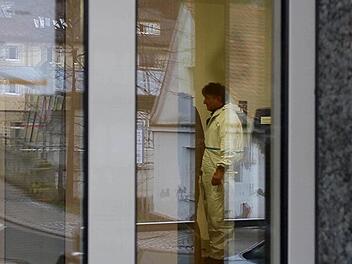 Im Februar sprengten Unbekannte einen Geldautomaten in Bad Berneck. Die Spuren der Ermittler führen nach Niedersachsen. Foto: Archiv/News5