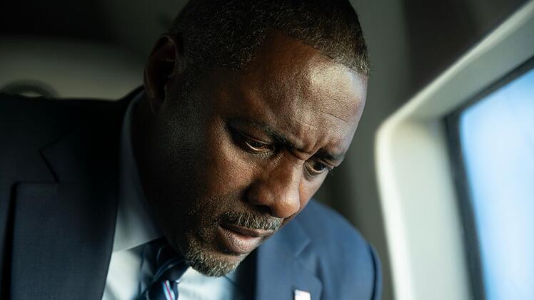 Der Präsident der Vereinigten Staaten (Idris Elba) muss die Entscheidung über das Ende der Welt treffen.